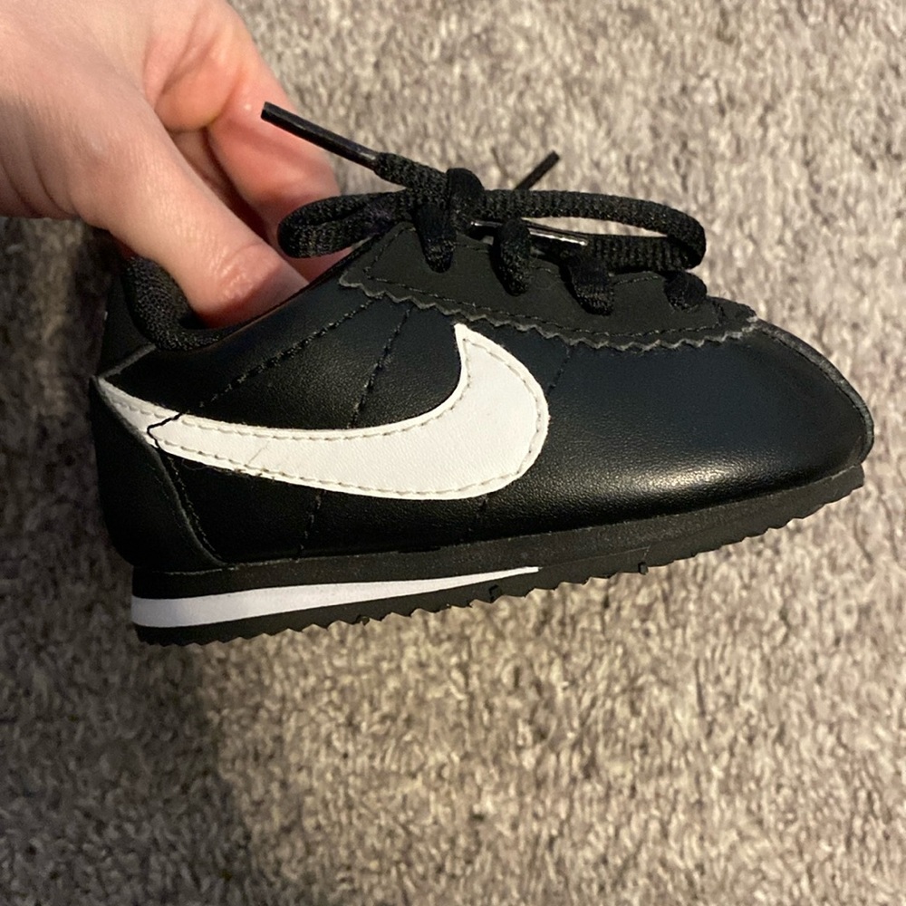 Baby Nike Shoes size 4C